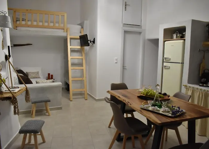 Naxian Castillo Apartamento *